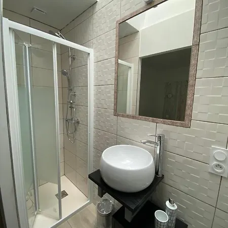Gambetta - T1 Bis De 28m2 - Centre Ville Сasa de vacaciones *